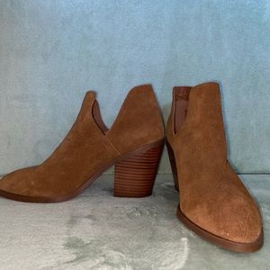Steve Madden Suede Booties